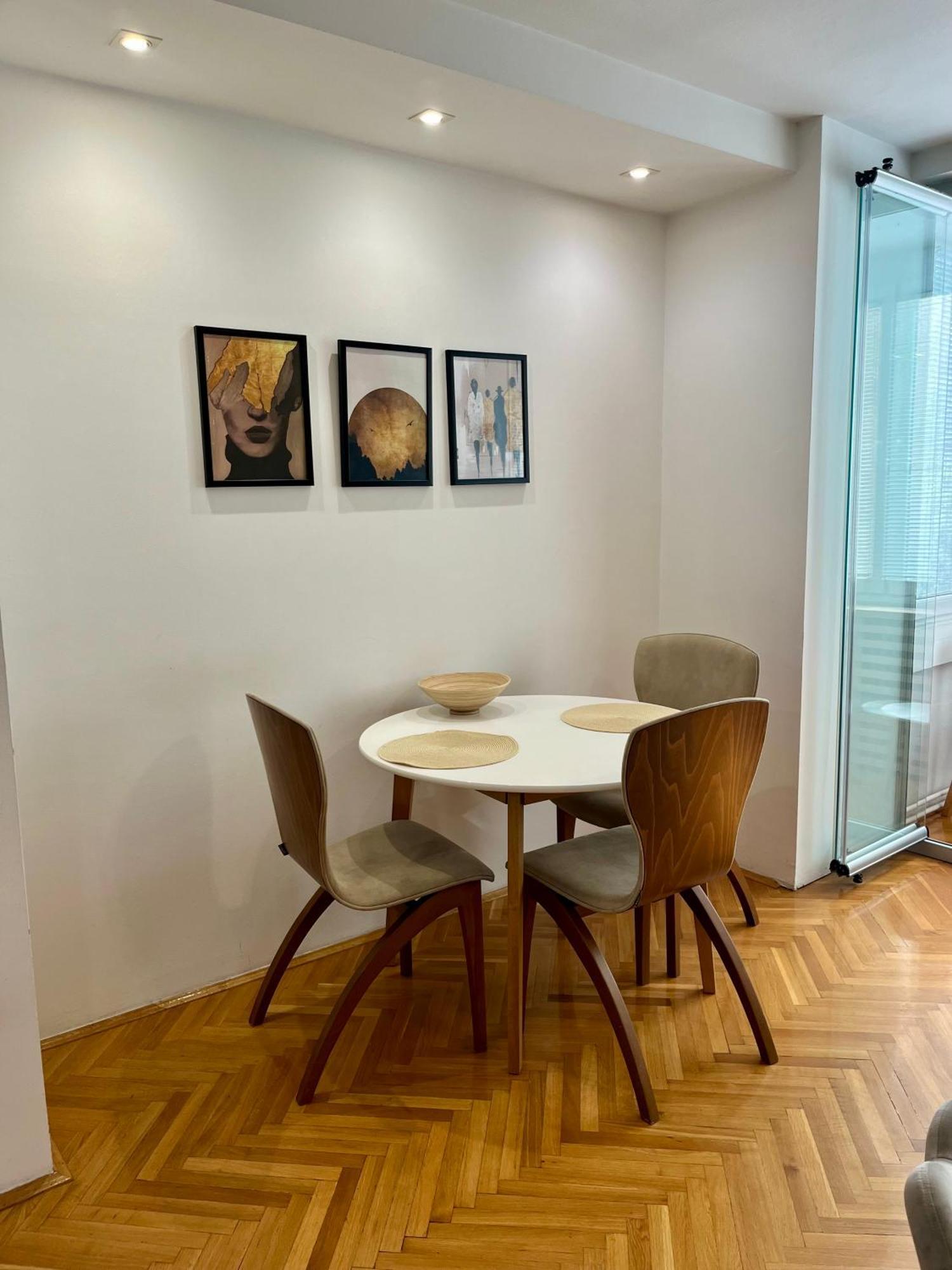 Ruby Luxury Central Apartment Üsküp Dış mekan fotoğraf